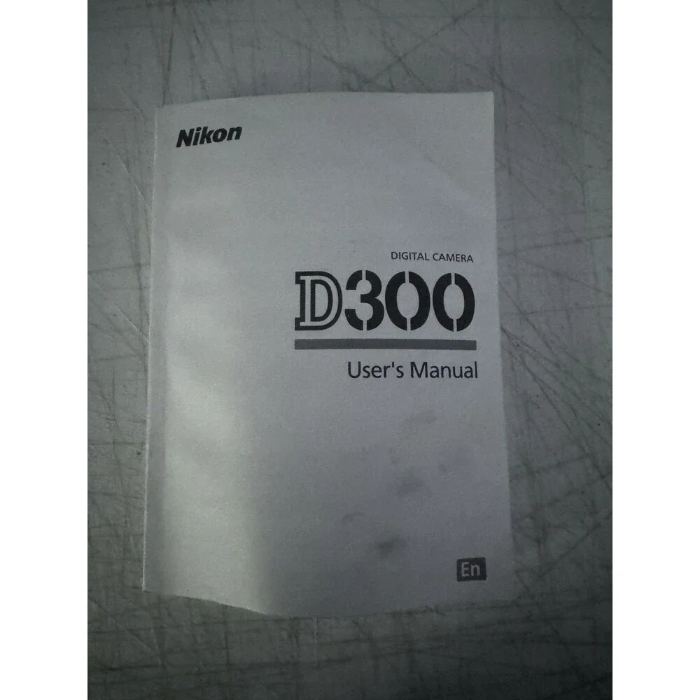 Nikon D300 Digital Camera Genuine User's Manual / Instruction Guide In English